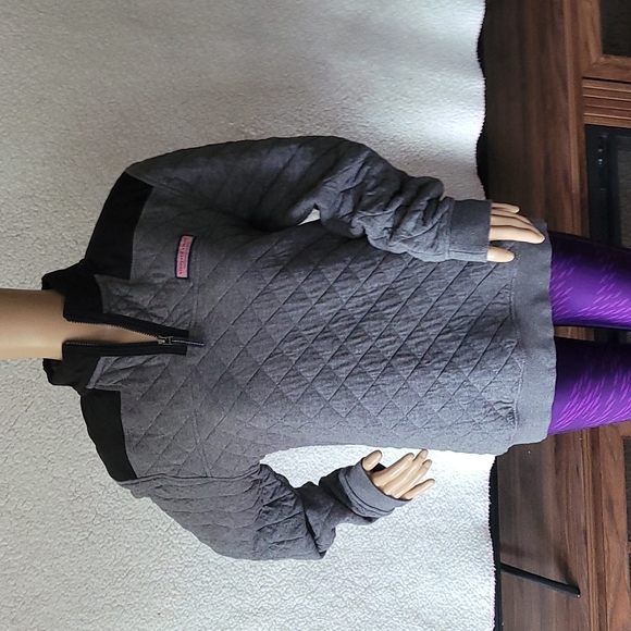 Vineyard Vines Quilted Shep Shirt Pullover 3/4 Zip Gray and Black Size S Vineyar - Picture 6 of 16
